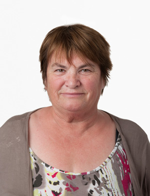 Paulette JAY Paulette JAY
